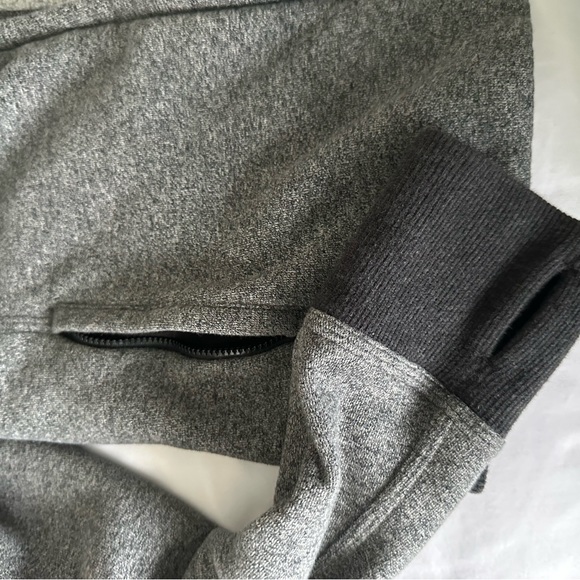 Lululemon Jacket - Picture 3 of 5